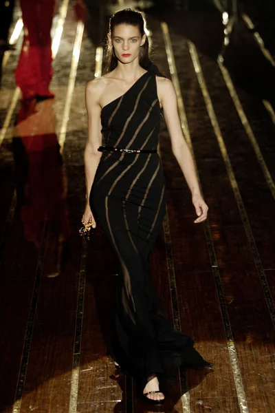 Look 37